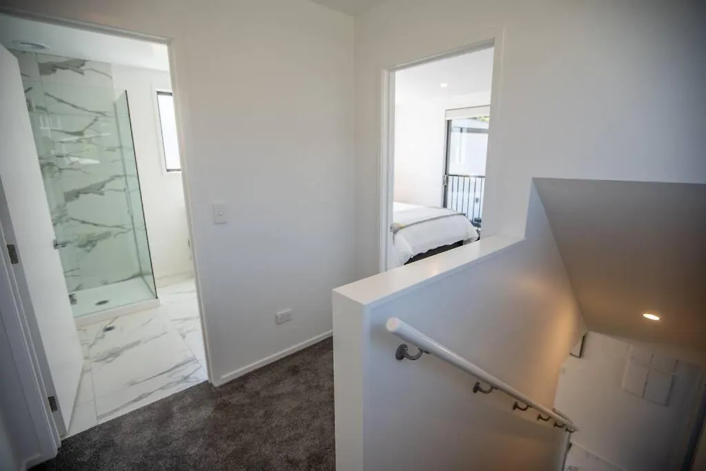Apartment Brand New Opposite Hagley Park Close Cbd Hospital Christchurch