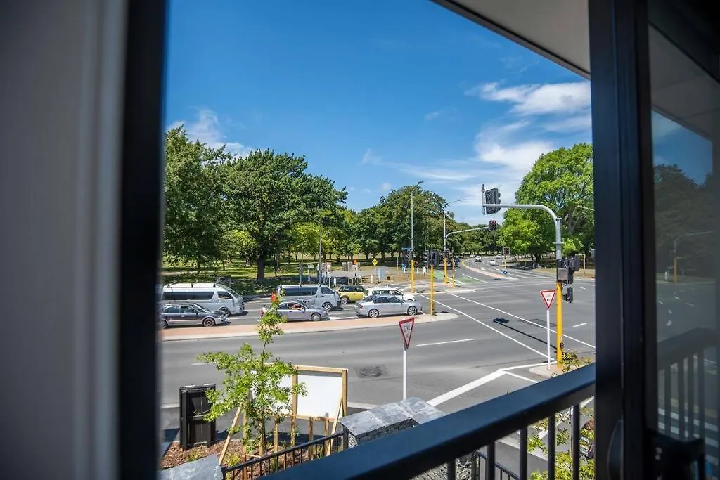 Brand New Opposite Hagley Park Close Cbd Hospital Christchurch Apartment