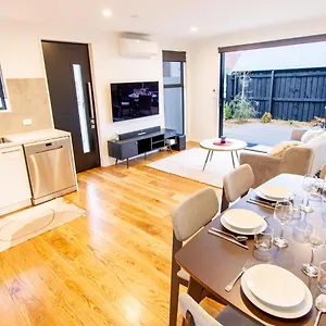  Apartment 2 Bed Paradise Near Hagley Park